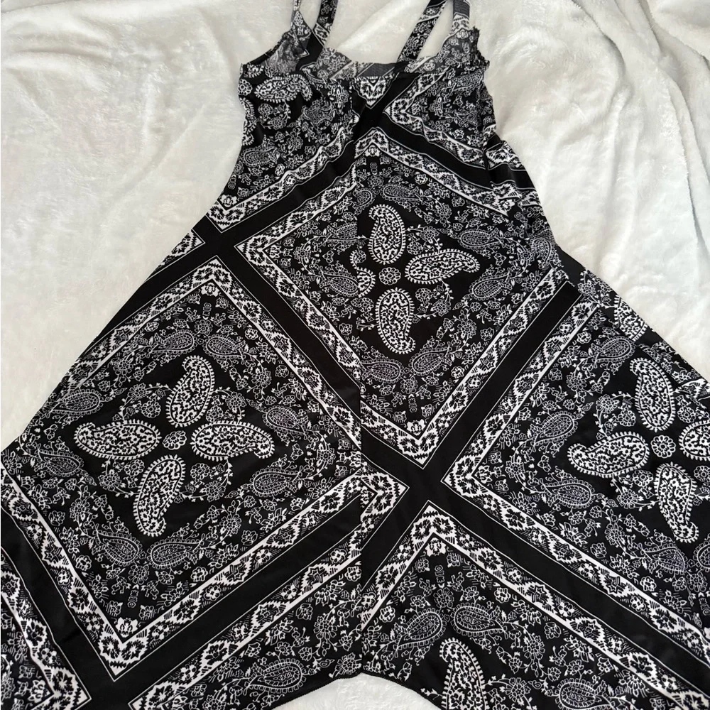 Venus Paisley Bandana Print Beaded Black White Sleeveless Dress XS - Picture 7 of 7